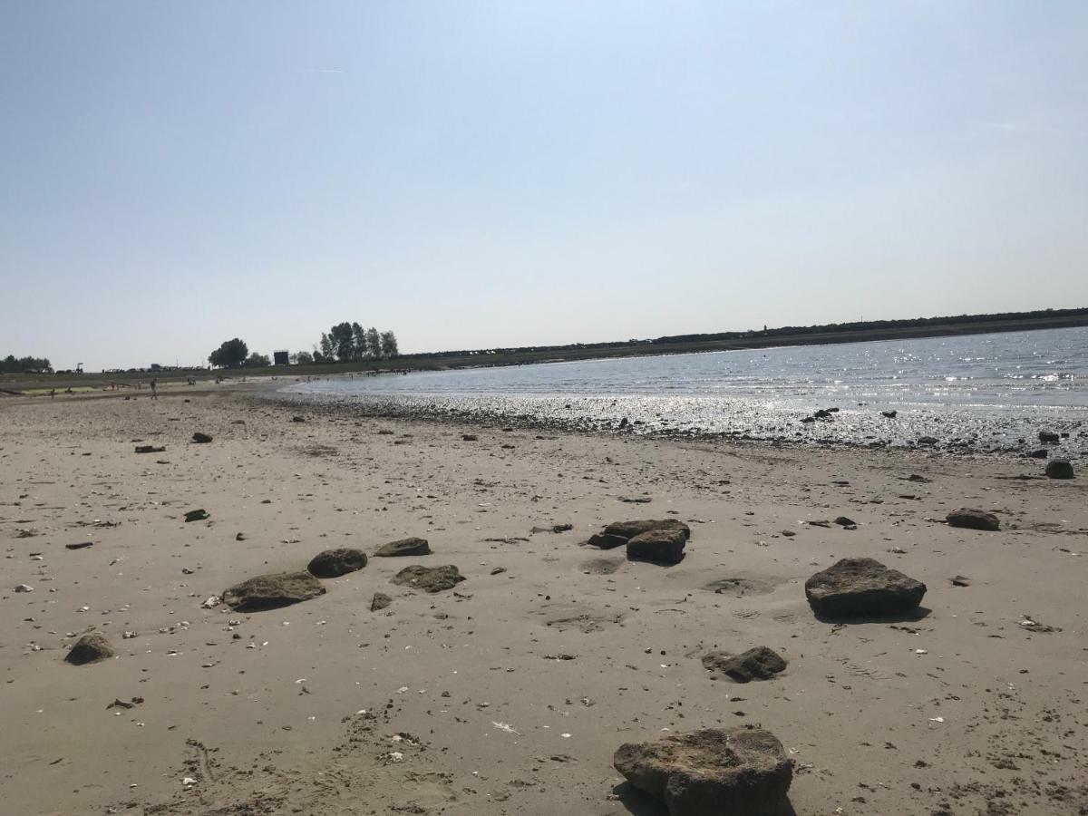 Bungalow Aan De Thoolse Kust Poortvliet Eksteriør bilde
